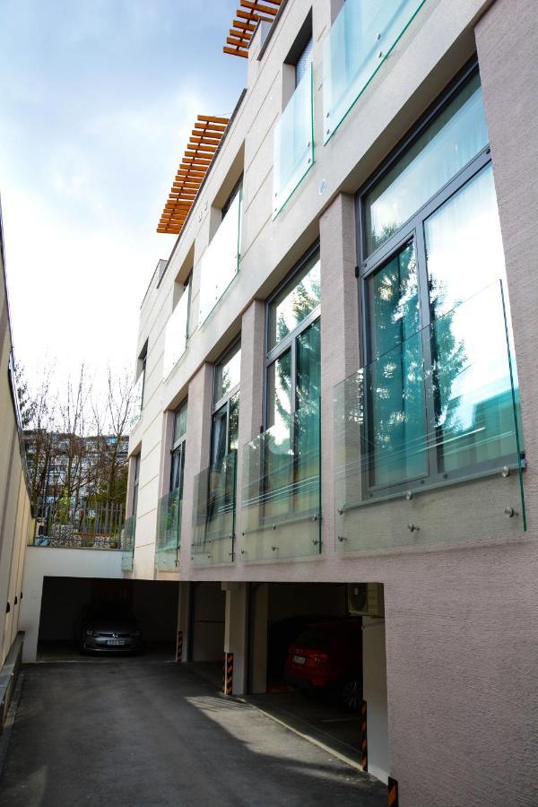 Olympic 84 Apartments サラエヴォ エクステリア 写真